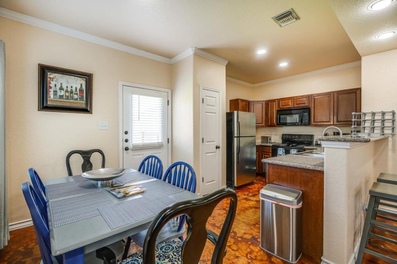 San Antonio Townhome About 2 Mi To Aquarium! Buitenkant foto