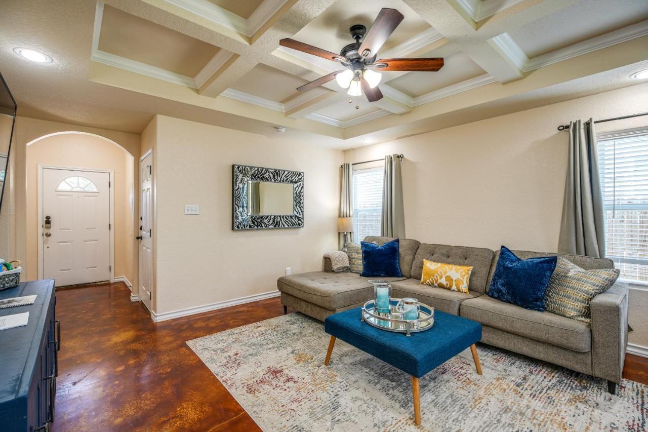 San Antonio Townhome About 2 Mi To Aquarium! Buitenkant foto